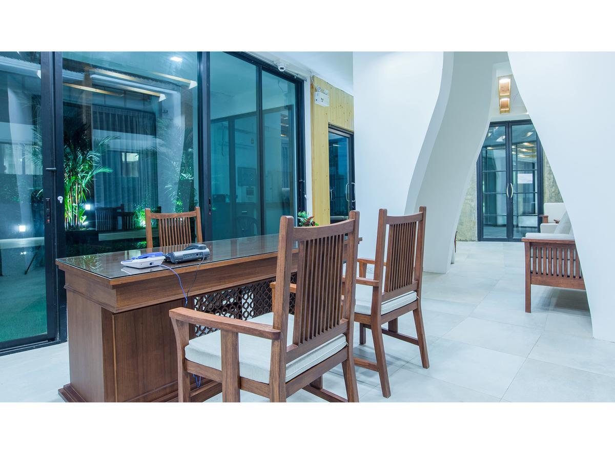 B2 Mae Hong Son Premier Hotel Dış mekan fotoğraf